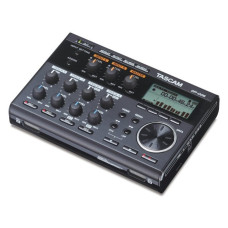 Рекордер портативный Tascam DP-006