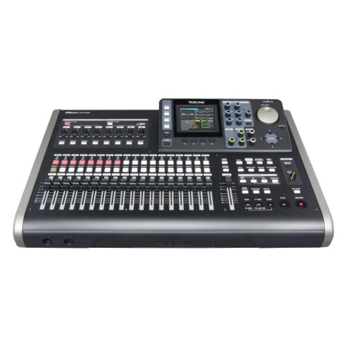 Рекордер портативный Tascam DP-24SD