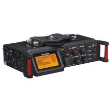 Рекордер мобильный Tascam DR-70D