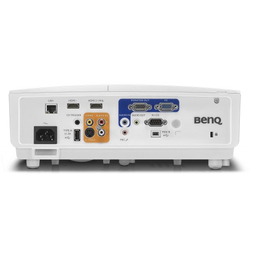 Инсталляционный проектор BenQ SX751