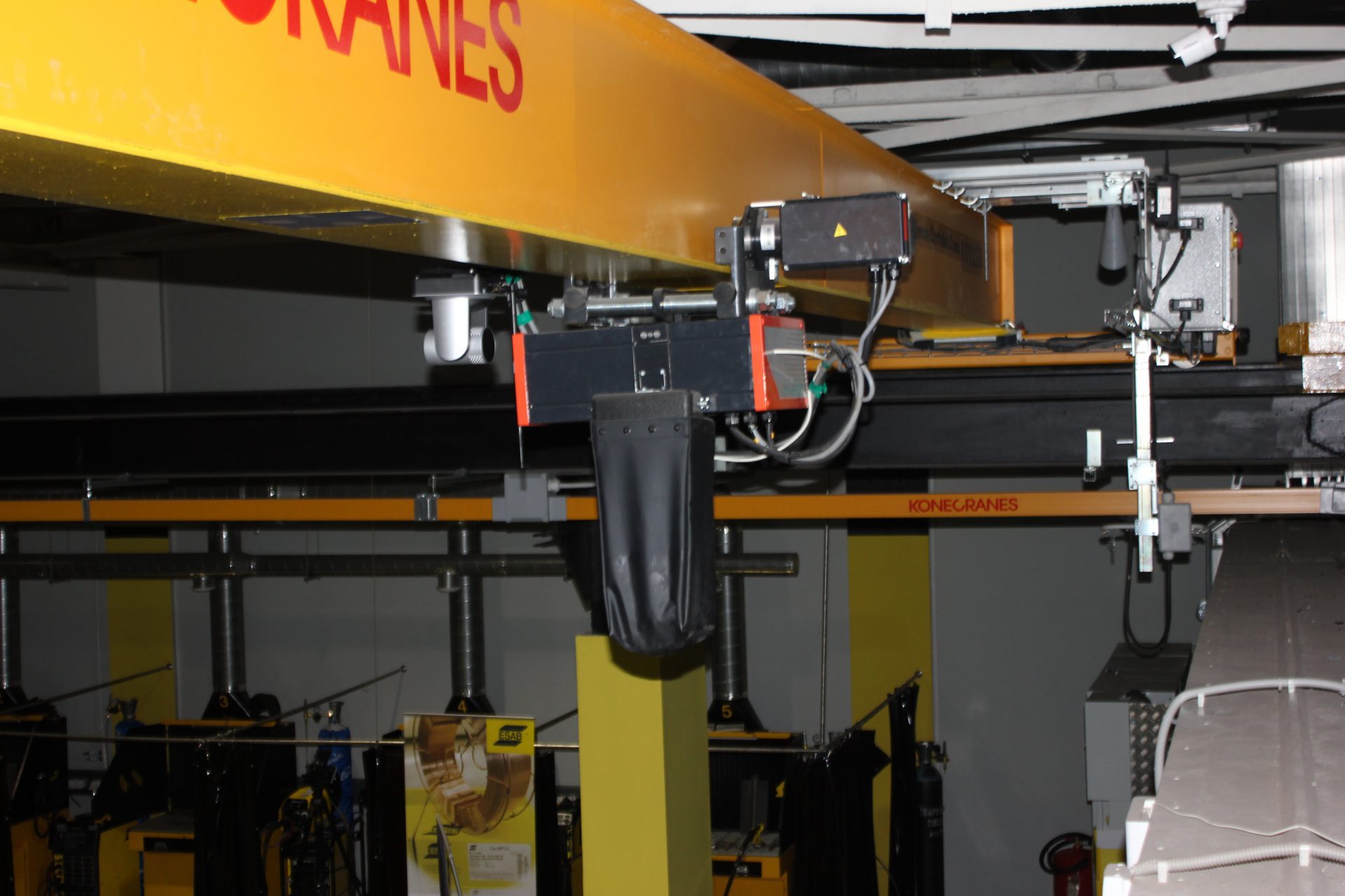 esab1.jpg